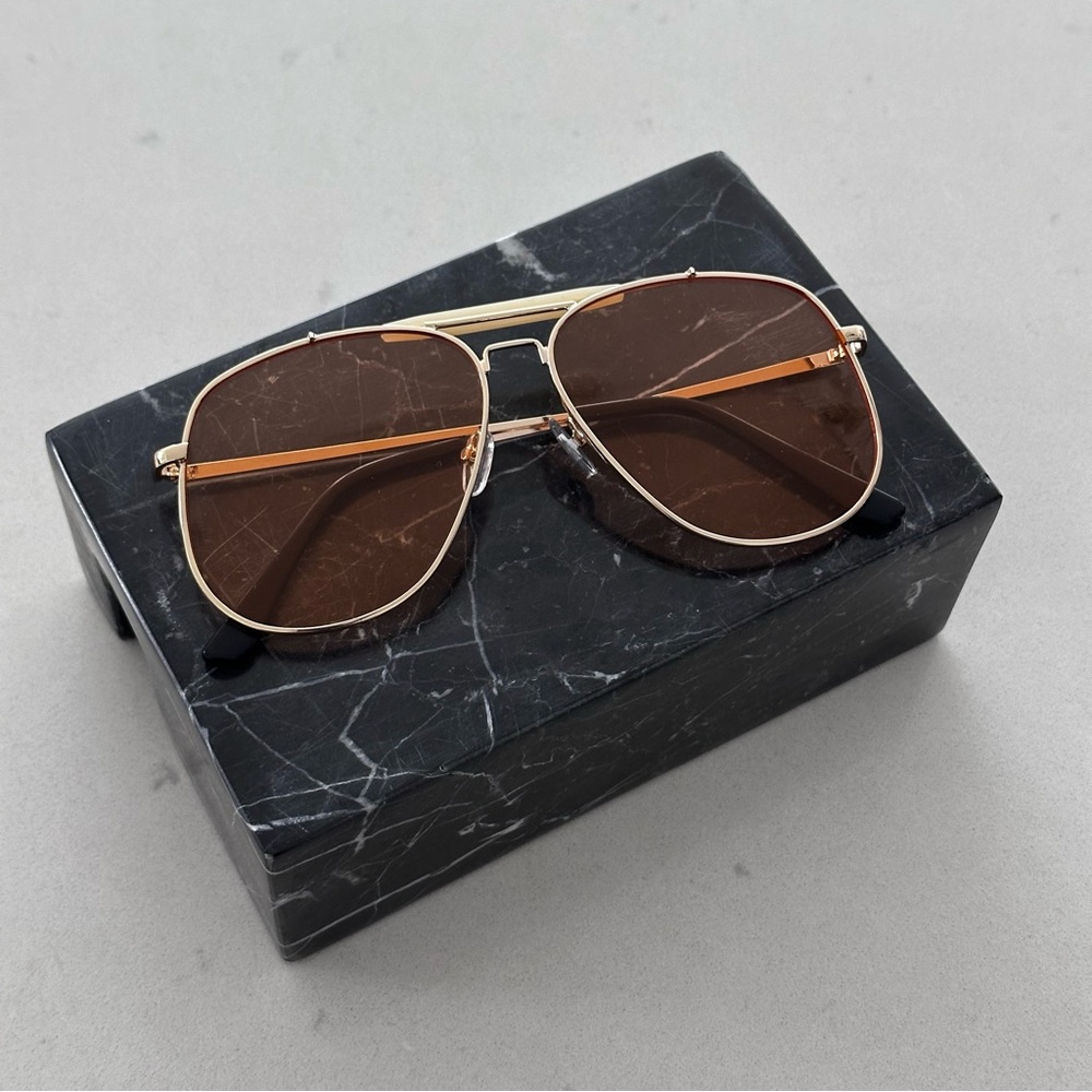 KENZIE OVERSIZED AVIATOR SUNGLASSES IN GOLD & APRICOT